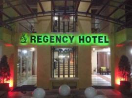 Regency Hotel de Vigan, hotel dengan parkir di Ayusan Norte