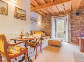 Millrace Cottage, vacation rental in Holmfirth