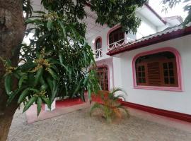 Sunshine Guest House, hotel in Polonnaruwa