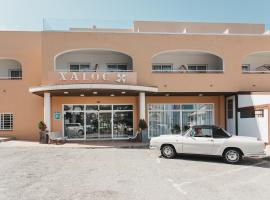 Hotel Xaloc Playa, hotell i nærheten av Illa de l'Aire Lighthouse i Punta Prima