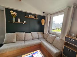 Jolie Mobil home 2 chambres (198), glamping em Saint-Jean-de-Monts