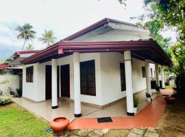 Breeze Blows- Solitude Holiday Home, cottage in Matara