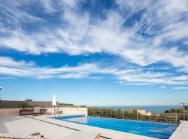 Oinolithos Luxury Villas