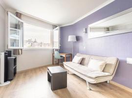 Appartement lumineux au calme – apartament w mieście Courbevoie