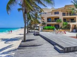 Oceanfront Condo a Block Off 5th in Heart of Playa