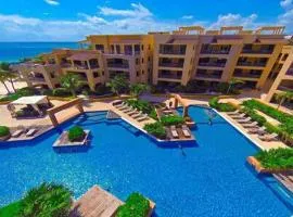 Oceanfront Condo a Block Off 5th in Heart of Playa