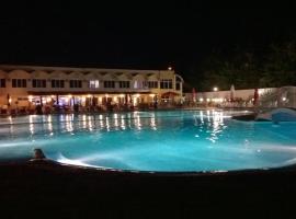 Hotel Mimoza, hotel 3 bintang di Razgrad