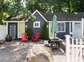 Cottage 1-2 - 2 Bedroom / 1 Bath End Unit, hotel di Wolfeboro