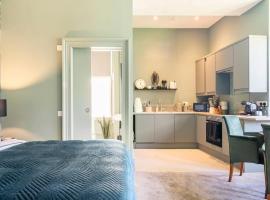 Boutique Home Stay - Bliss Studio, serviced apartment in Paisley
