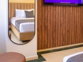 Hotel ByHours Las Américas