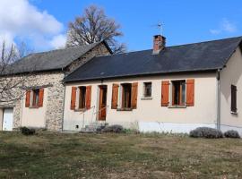 Gîte de France Quiétude 3 épis - Gîte de France 4 personnes MAE-9374, hotel i Chamberet