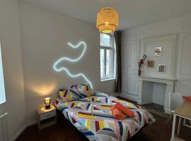 La chambre jaune: Amiens şehrinde bir Oda ve Kahvaltı