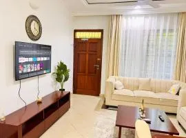 Serenity Homes - Entire Serviced 3 BDR Apartment near the French Embassy
