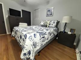 Fantastic 3BR Close to Botanical Gardens and Airport، فندق في نورفولك