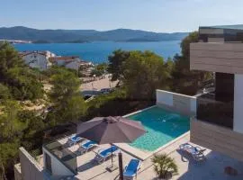 Villa Delux View