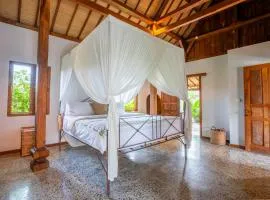 Private Pool Villa located in Jungle 5 mins from Uluwatu's Beaches