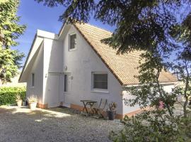 Villa Campagne 85, hotel with parking in Daumazan-sur-Arize