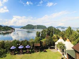 Paper island pension, căsuță din Tongyeong