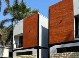Bwalk Hotel & Villa Malang