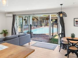 High Street Pool House, hotel en Masterton