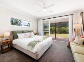 Lazy Frog Lodge Mudgee country luxury, ξενοδοχείο με τζακούζι σε Mudgee