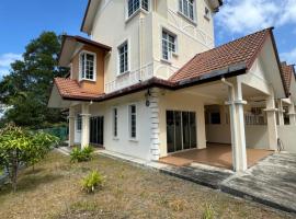 Rumah Singgah Taman Belia Antarabangsa, hytte i Ayer Keroh