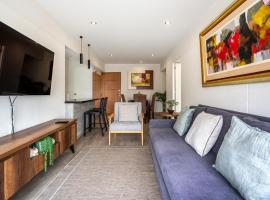 Modern 1BR Loft close to the seawalk of Miraflores, hotel perto de Los Delfines Beach, Lima