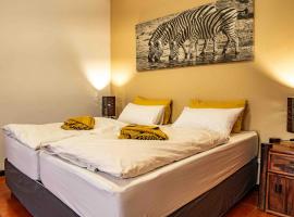 Bushbabies-Inn Self-Catering Accommodation, inn in Swakopmund