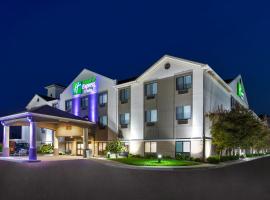 Holiday Inn Express Hotel & Suites - Belleville Area, an IHG Hotel, hotell sihtkohas Belleville