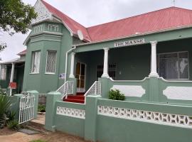 The Manse, bed and breakfast en King Williamʼs Town
