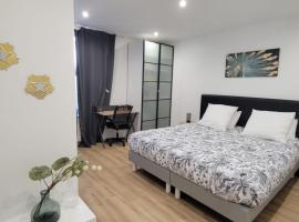 Appartement COSY proche de Paris, Hotel in Chambourcy
