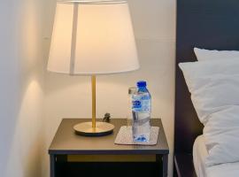 Escape Studio Close to Agora Mall, hotel com estacionamento em Santo Domingo