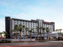 Bakersfield Marriott at the Convention Center, hotel cerca de Rabobank Theater and Convention Center, Bakersfield