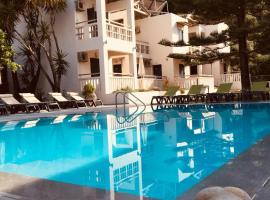 Trianon Studios, serviced apartment in Tsilivi