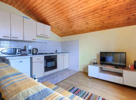 Apartment Ruža 1 by Interhome、プーラのホテル