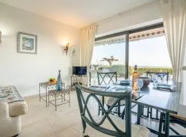 Apartment Les Maures de l'Esterel-1 by Interhome