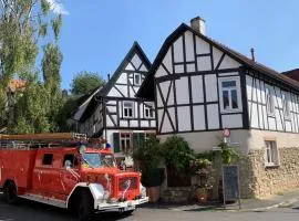 Geibelhof - Apartments in mediterraner Hofreite nahe Frankfurt am Main