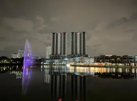 Entire GolfView 3 BedRoom Condo in Petaling Jaya Near Paradigm Mall、Kampong Baharu Sungai Wayのコンドミニアム