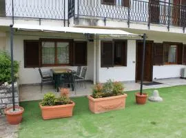 La Grolla Apartments