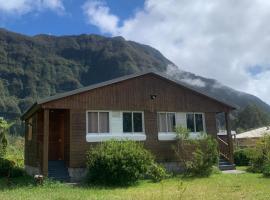 Les Châlets du Medinilla, hotel u gradu 'La Plaine des Palmistes'