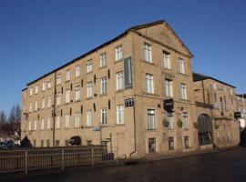 Cambridge Hotel Waterfront, hotell i Brighouse