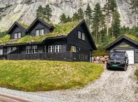 4 Bedroom Awesome Home In Rysstad