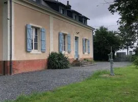 Gîte de charme au Mans, 4 chambres, grand jardin, terrasse, Wi-Fi, proche commerces - FR-1-410-318