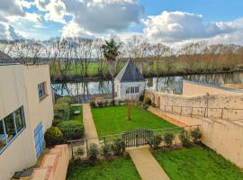 Gîte Sablé-sur-Sarthe, 3 pièces, 6 personnes - FR-1-410-380, semesterhus i Sablé-sur-Sarthe