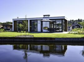 Holiday Home MarinaPark Nieuw Loosdrecht-3 by Interhome, hotel en Loosdrecht