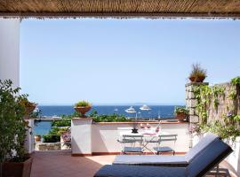 Suite Dolce Vita, ξενοδοχείο σε Marina Grande di Capri
