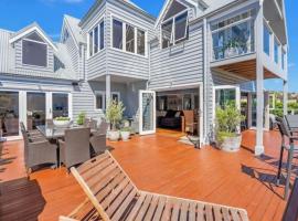 Casa Con Vista Luxury Waterfront Home, Sleeps 10, khách sạn giá rẻ ở Hobart