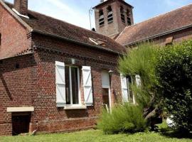 Chambre calme et accueillante, parking gratuit, navette gare ou aéroport, maison de vacances à Saint-Germain-la-Poterie