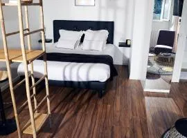 Eiffel Tour Cosy chesterfield