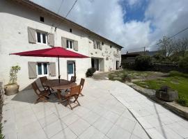 Gîte Autrac, 4 pièces, 6 personnes - FR-1-582-375, pet-friendly hotel in Autrac